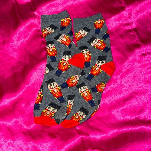 Forever 21 Accessories - Forever 21 Nutcracker Socks ❤️